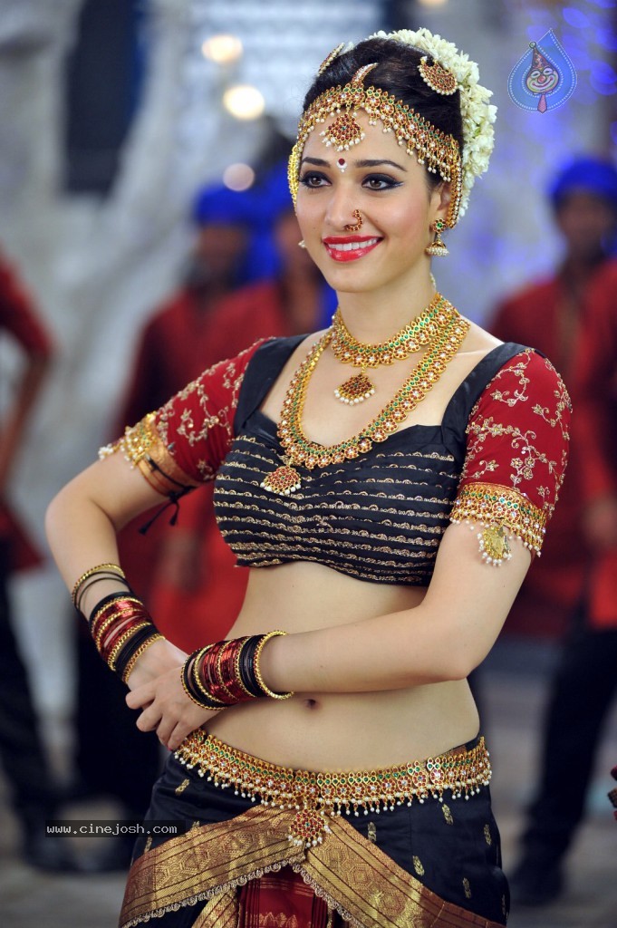 Tamanna New Hot Photos - 22 / 102 photos