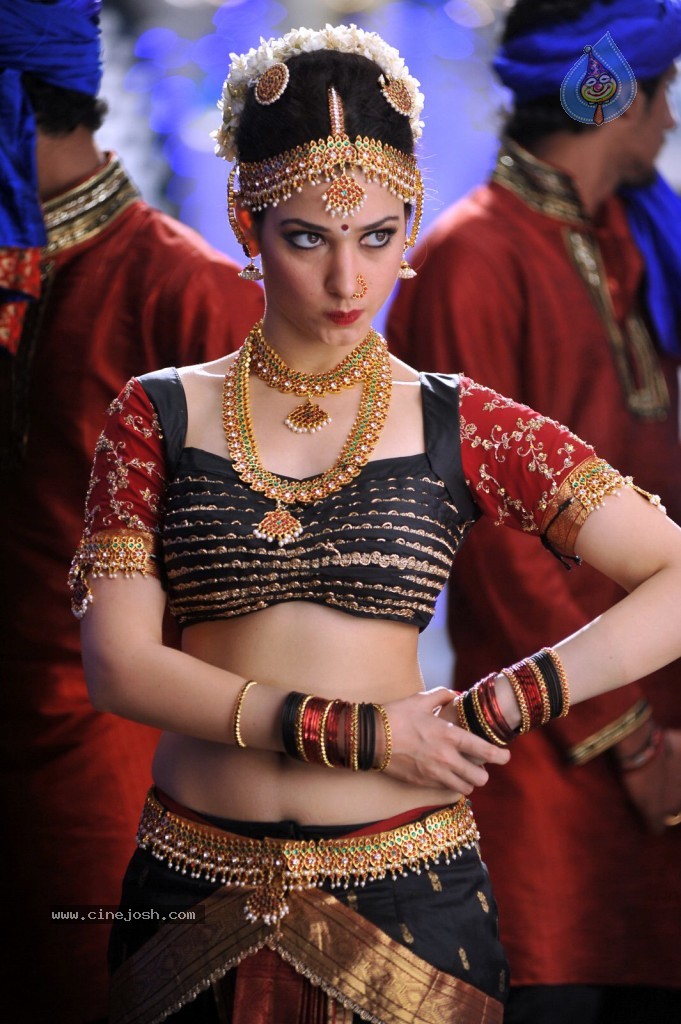 Tamanna New Hot Photos - 76 / 102 photos
