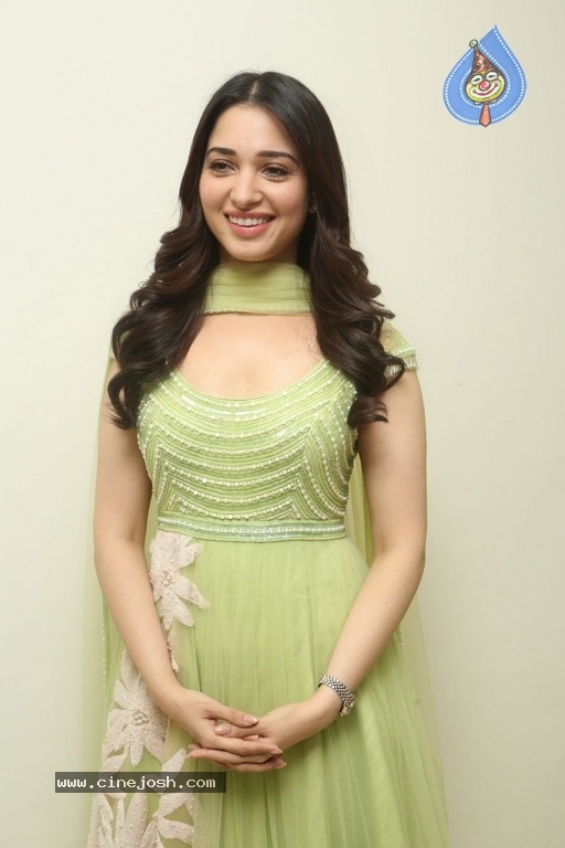 Tamanna New Pics - 4 / 19 photos