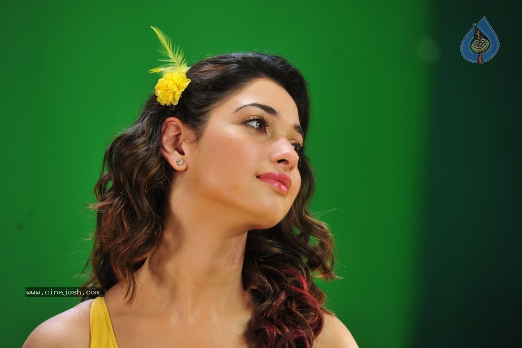 Tamanna New Spicy Photos - 55 / 89 photos