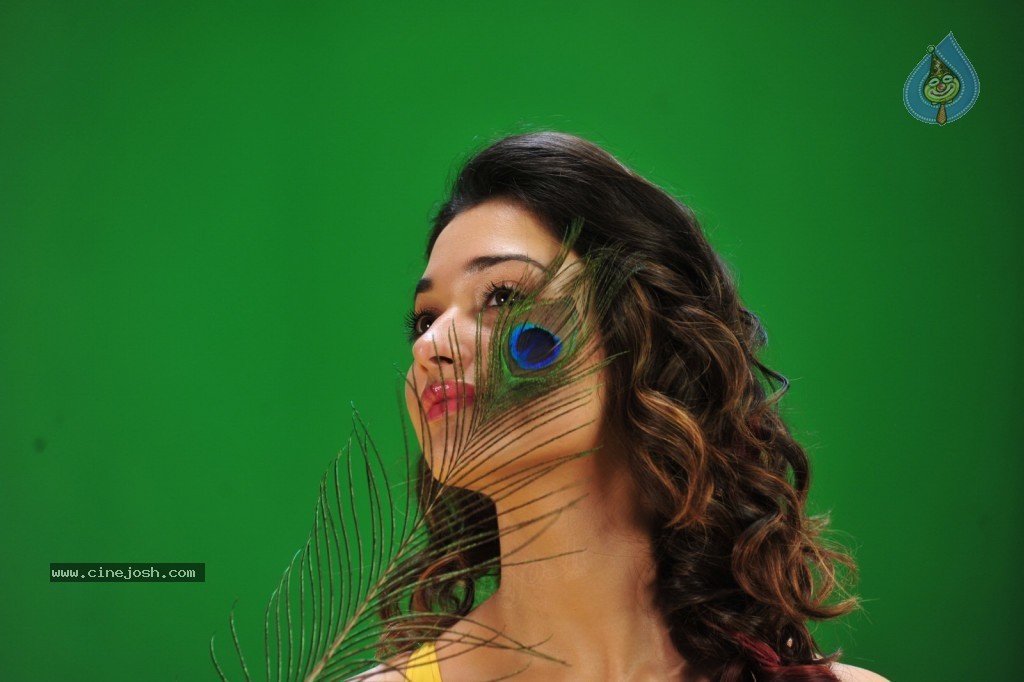 Tamanna New Spicy Photos - 57 / 89 photos