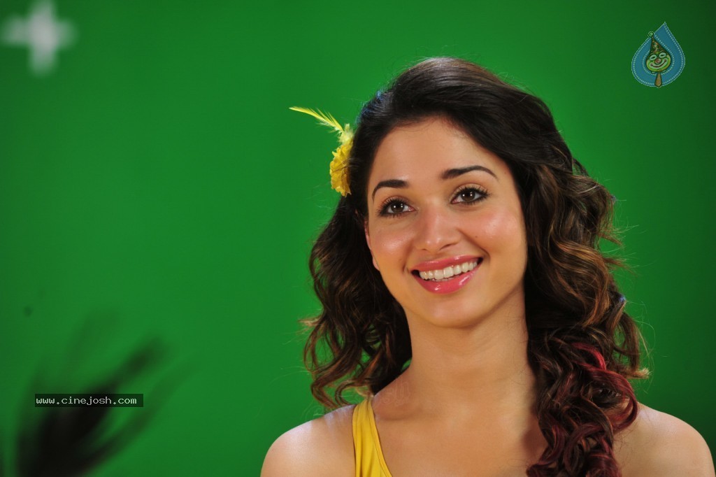 Tamanna New Spicy Photos - 88 / 89 photos