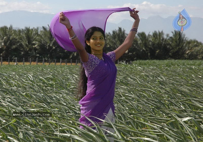 Tamil Actress Rama Stills - 33 / 56 photos