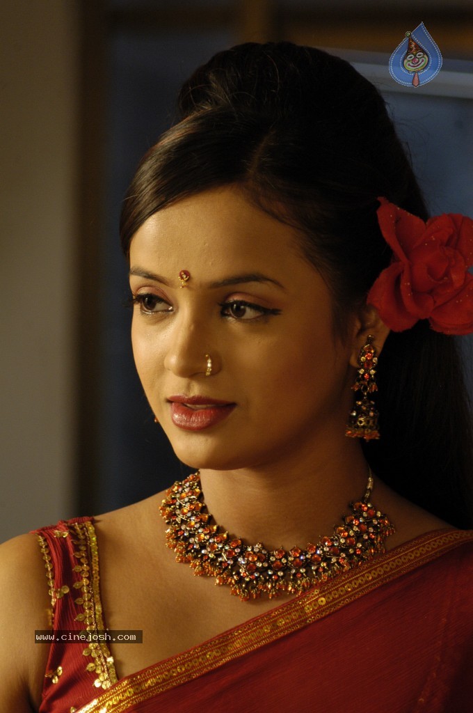 Tanu Roy Hot Photos - 43 / 57 photos