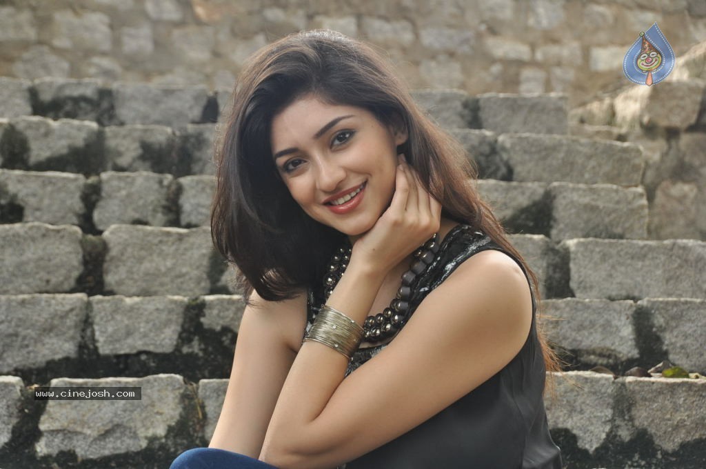 Tanvi Vyas Latest Photos - 45 / 205 photos
