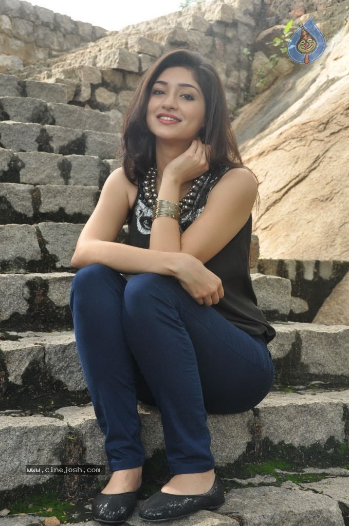 Tanvi Vyas Latest Photos - 150 / 205 photos