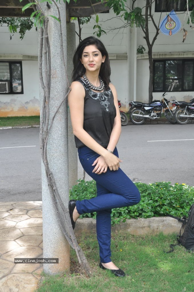 Tanvi Vyas Latest Photos - 177 / 205 photos