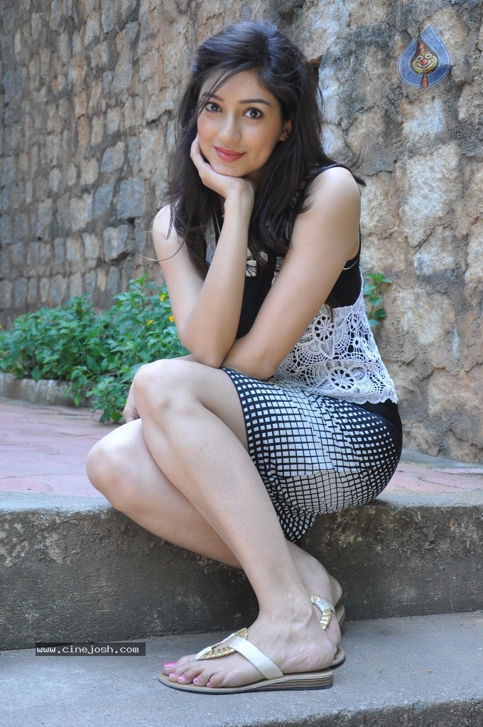 Tanvi Vyas New Gallery - 30 / 118 photos