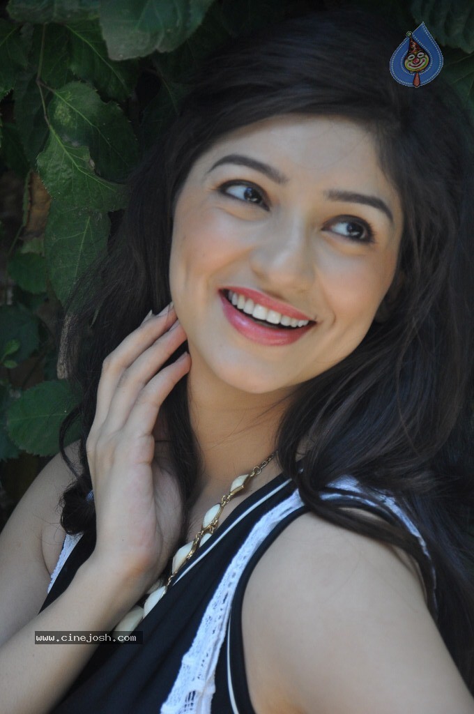 Tanvi Vyas New Gallery - 86 / 118 photos