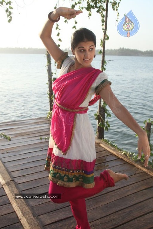 Tapsee High Resolution Stills - 35 / 43 photos