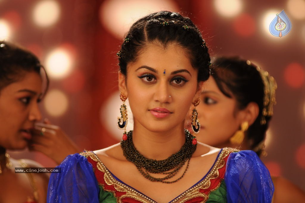 Tapsee Spicy Stills - 26 / 93 photos