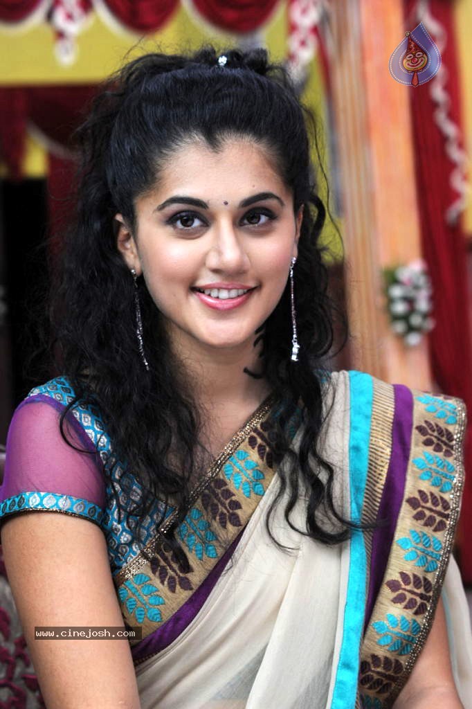 Tapsee Stills in Mr. Perfect Movie - 18 / 62 photos