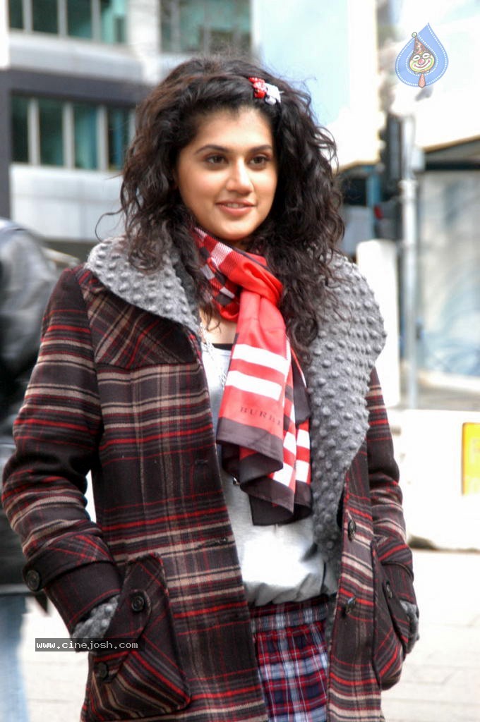 Tapsee Stills in Mr. Perfect Movie - 22 / 62 photos