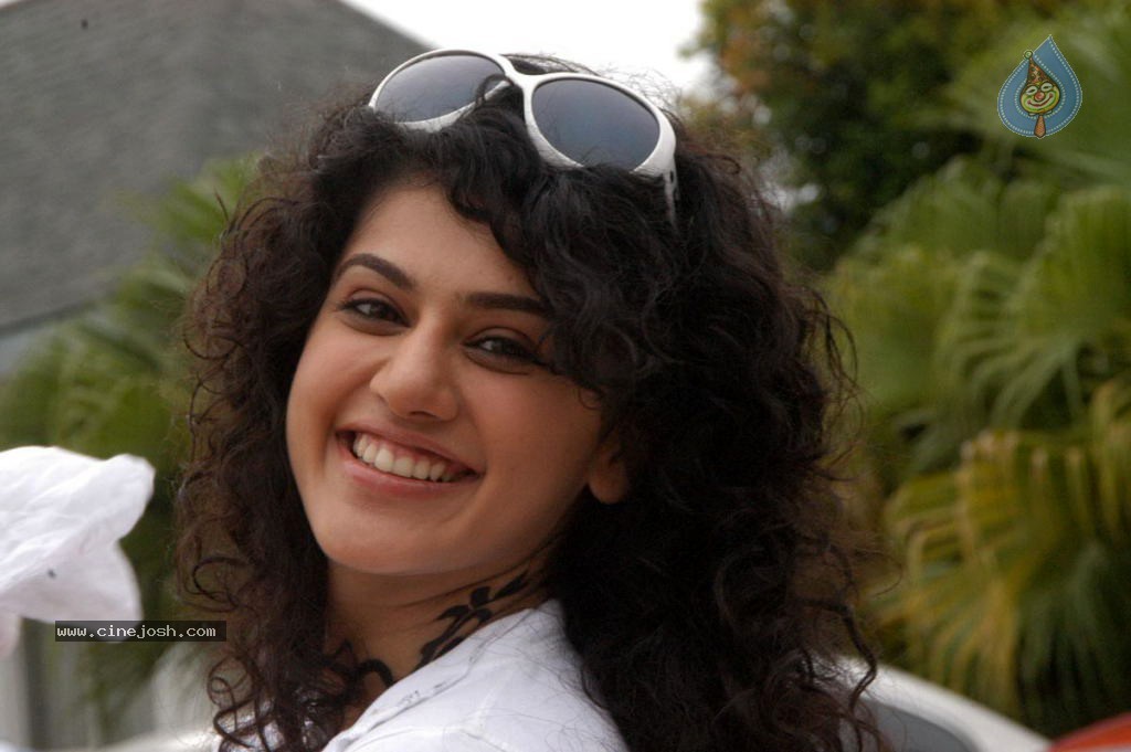 Tapsee Stills in Mr. Perfect Movie - 49 / 62 photos