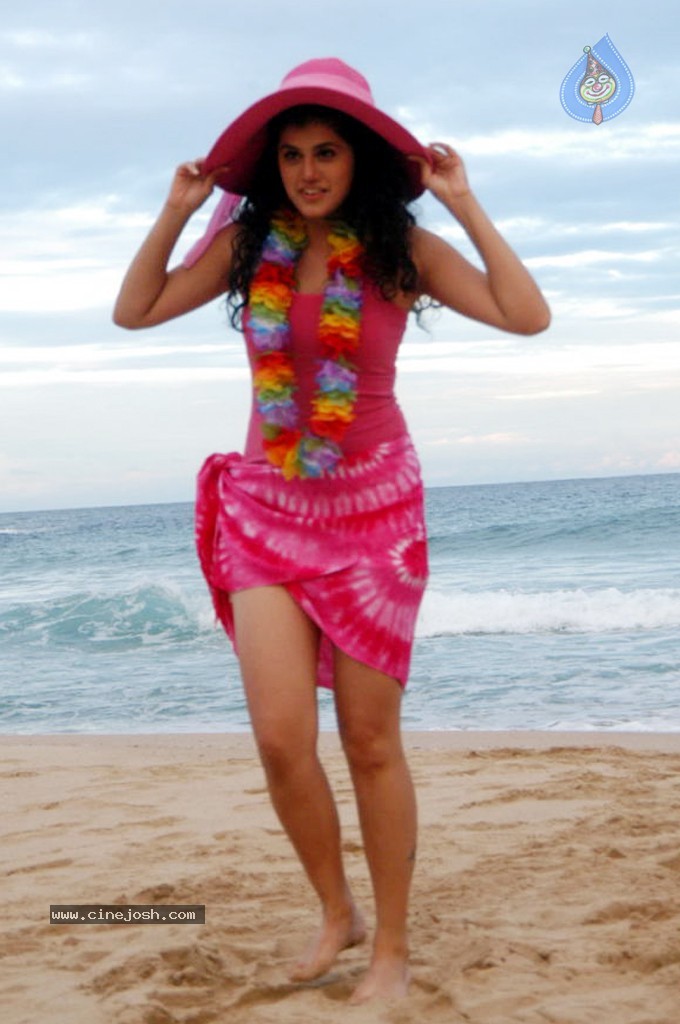 Tapsee Stills in Mr. Perfect Movie - 58 / 62 photos