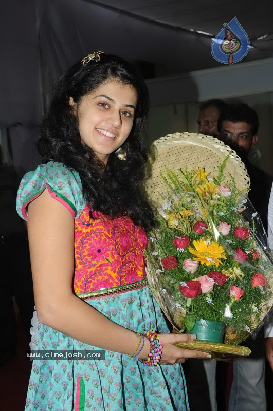 Tapsee visits Nizam College Grounds - 40 / 72 photos