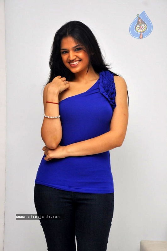 Tasha Latest Hot Stills - 19 / 53 photos