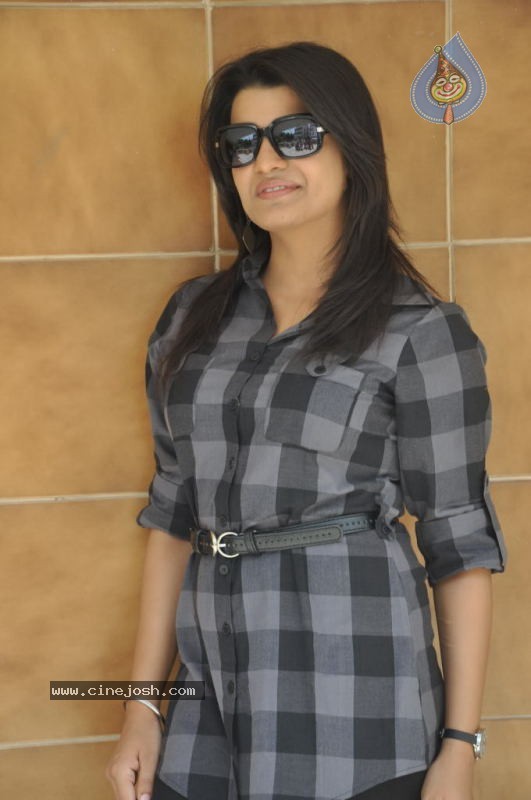 Tashu Kaushik Latest Stills - 82 / 128 photos