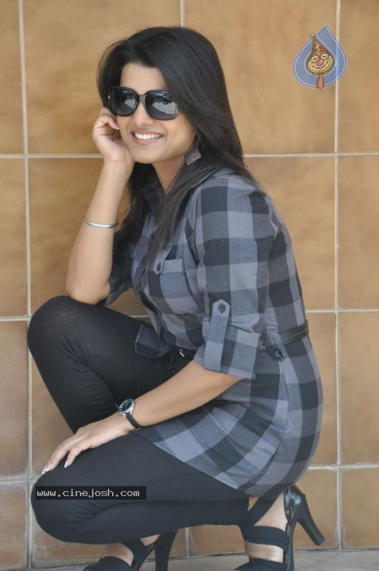 Tashu Kaushik Latest Stills - 118 / 128 photos