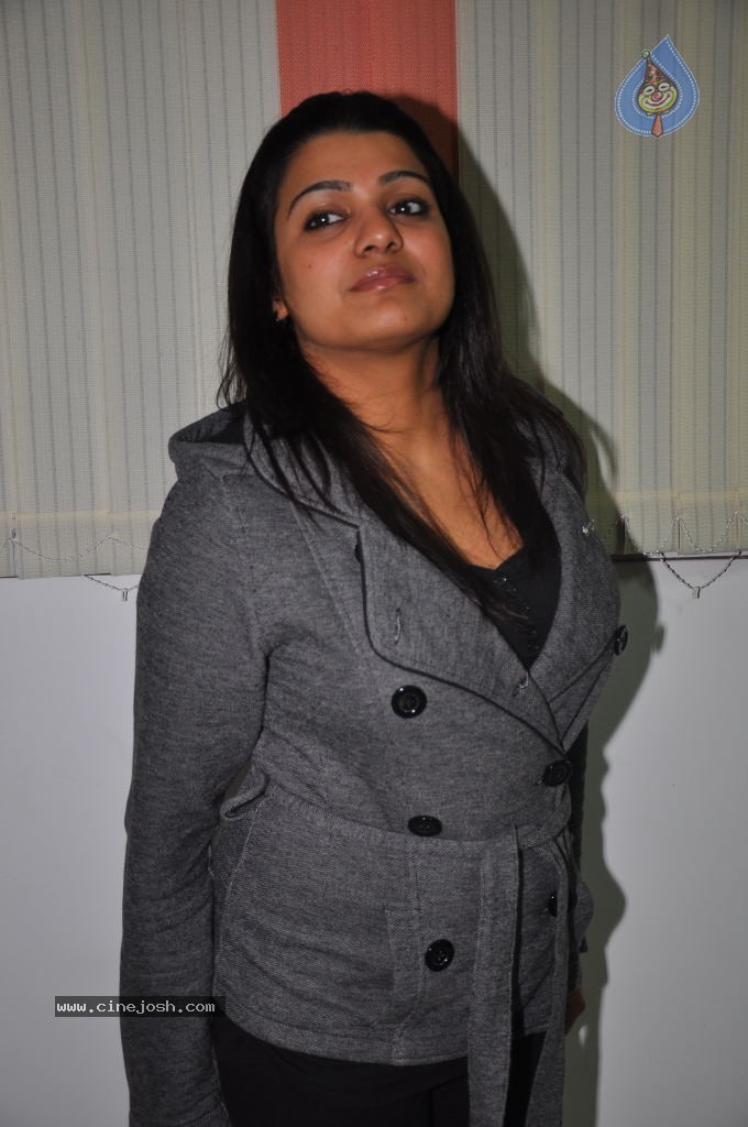 Tashu Kaushik New Stills - 22 / 76 photos
