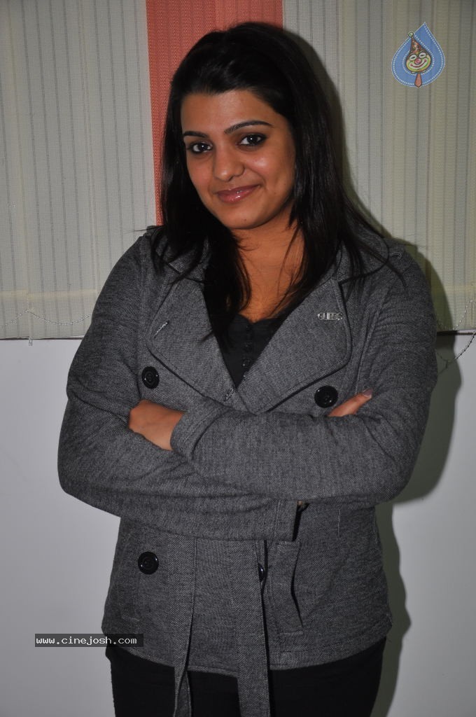 Tashu Kaushik New Stills - 72 / 76 photos