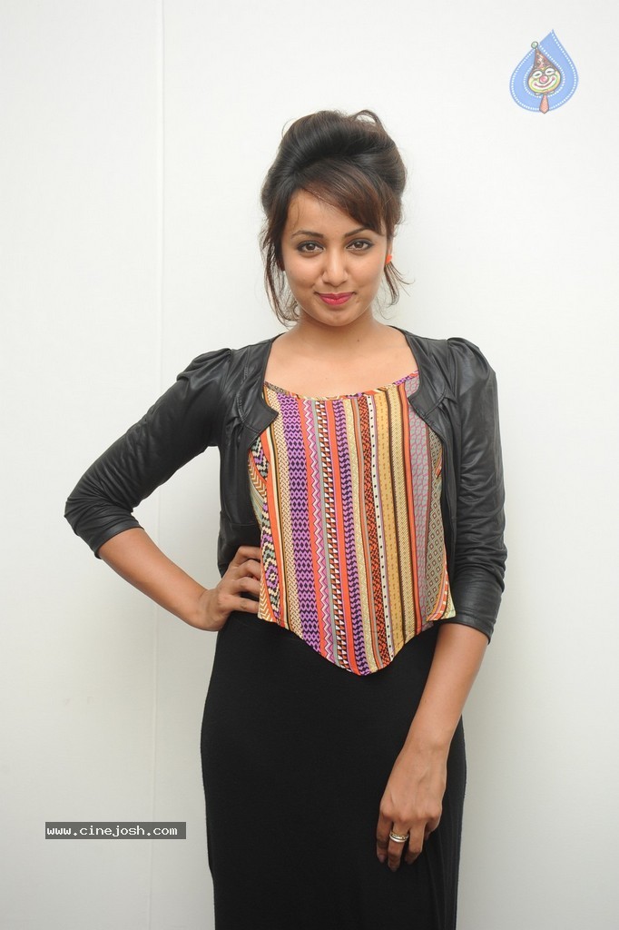Tejaswi New Gallery - 2 / 98 photos