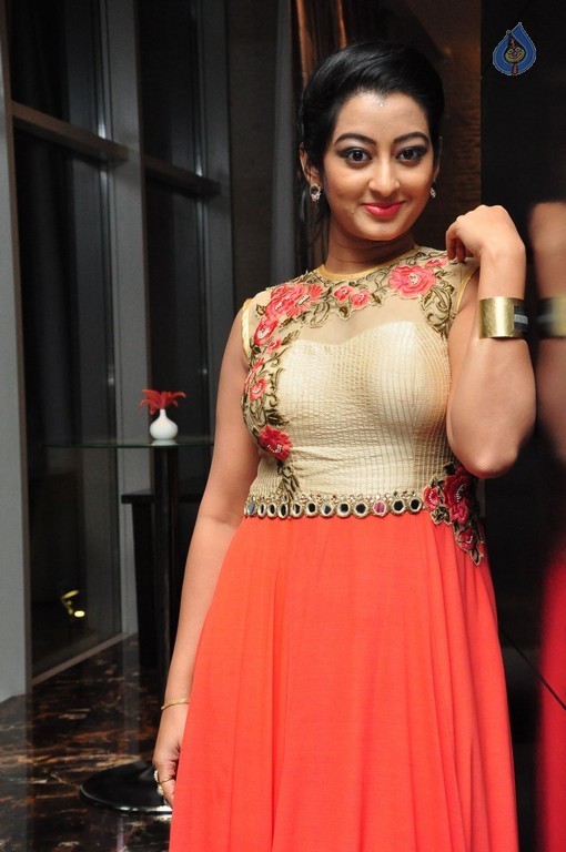 Tejaswini New Pics - 29 / 35 photos