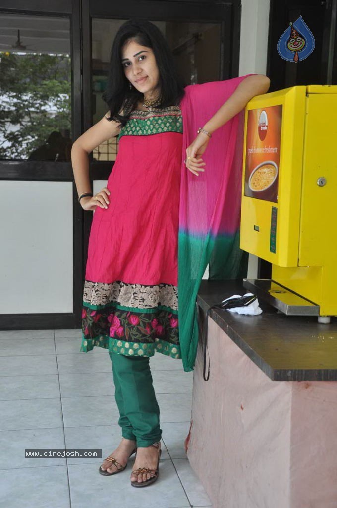 Thamakshi Stills - 7 / 43 photos