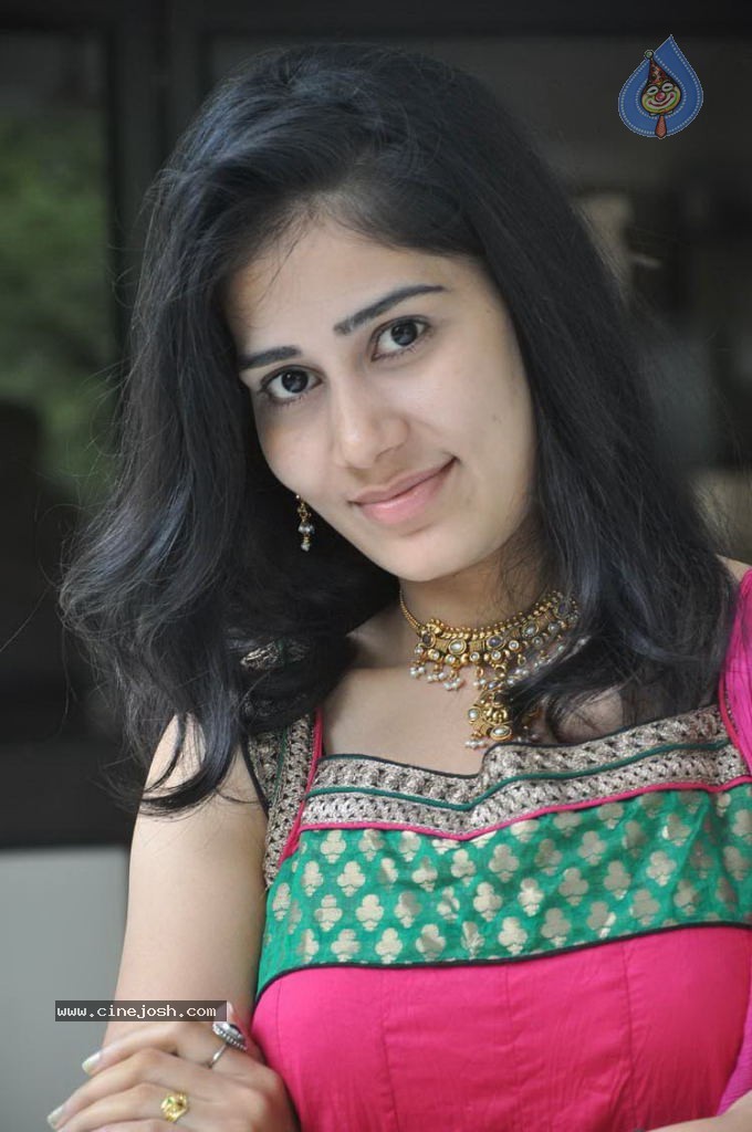 Thamakshi Stills - 13 / 43 photos