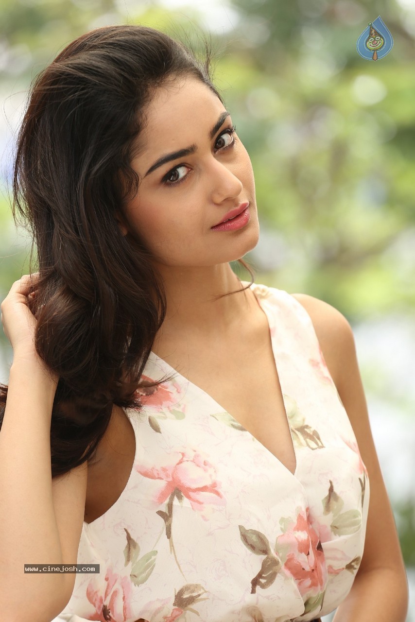 Tridha Choudhury New Gallery - 79 / 81 photos