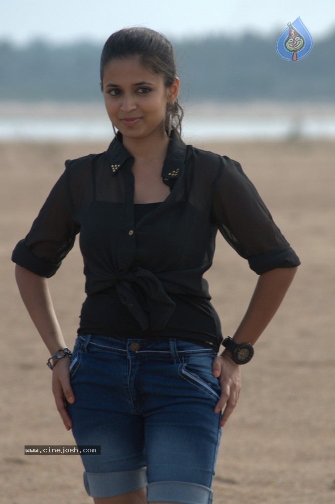 Trishala Shah New Photos - 49 / 64 photos
