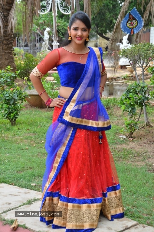 TV Serial Actress Gagana Photos - 6 / 14 photos