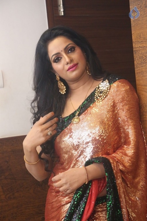 Udaya Bhanu New Photos - 43 / 55 photos