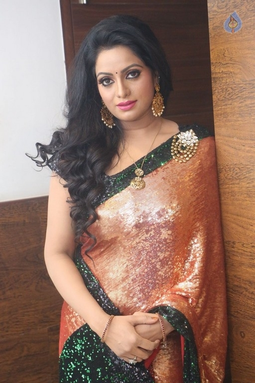 Udaya Bhanu New Photos - 46 / 55 photos