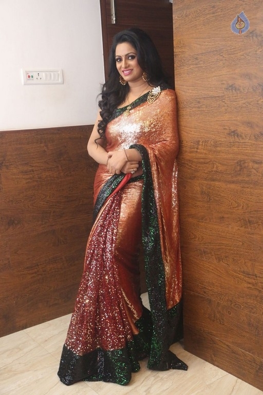 Udaya Bhanu New Photos - 54 / 55 photos