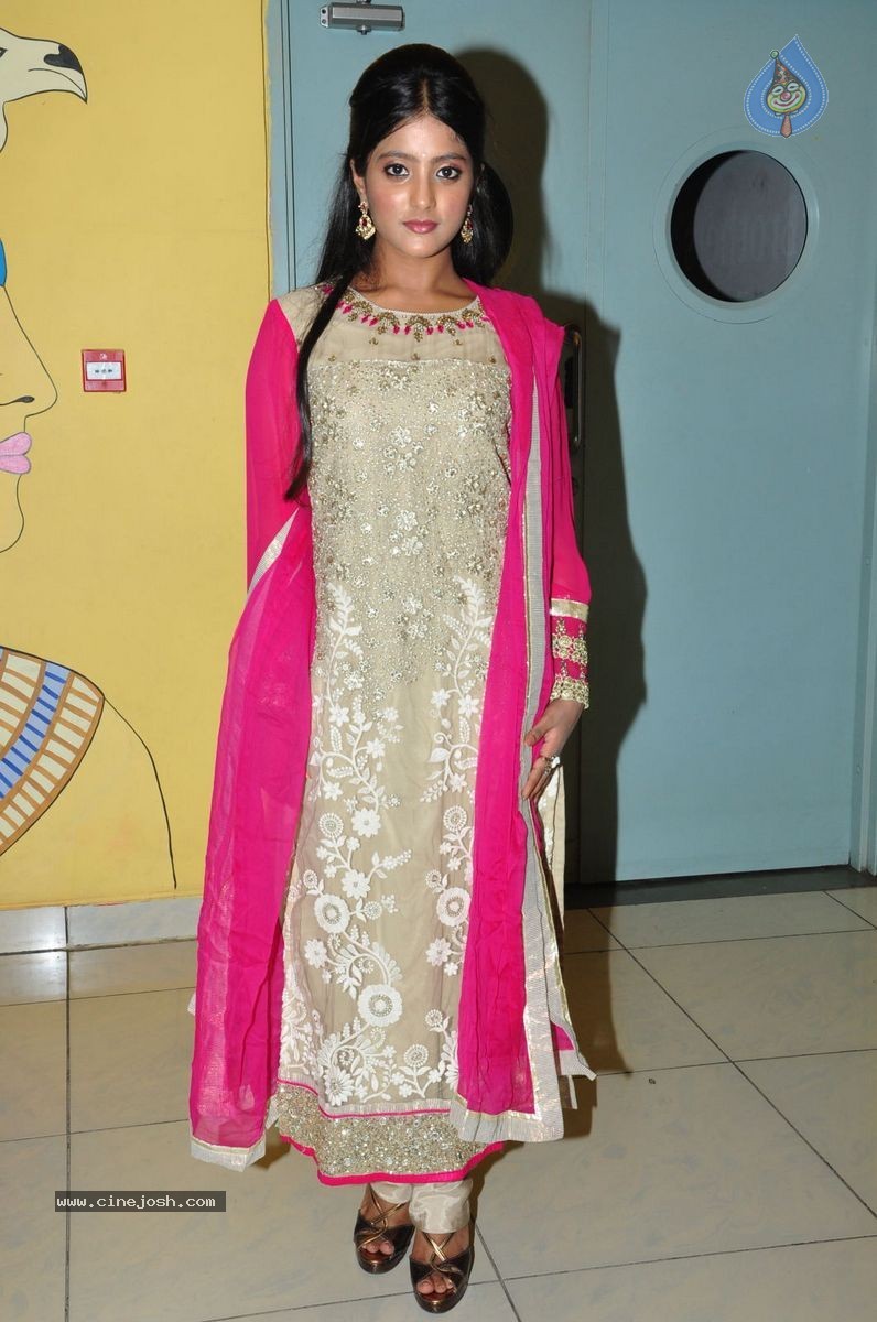 Ulka Gupta Latest Photos - 27 / 36 photos