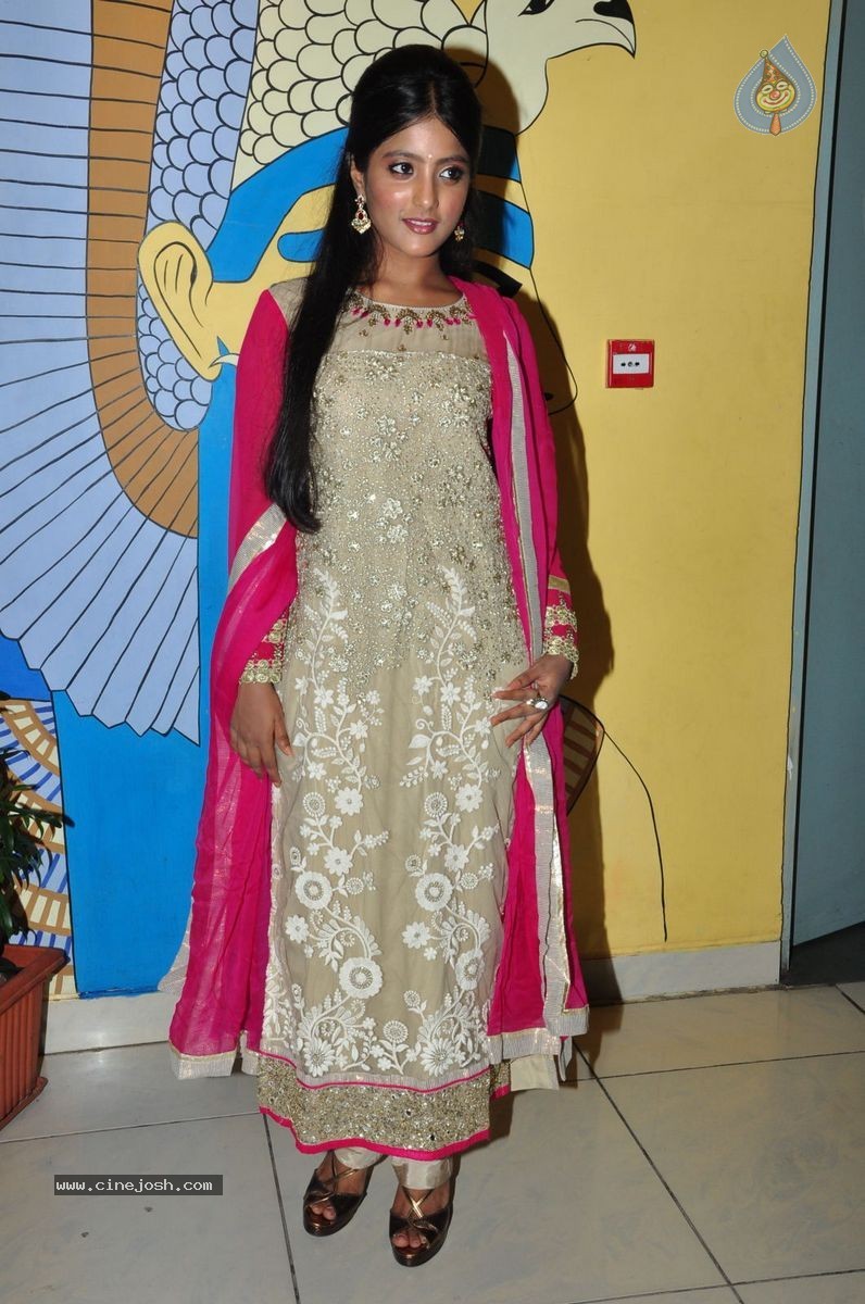 Ulka Gupta Latest Photos - 32 / 36 photos