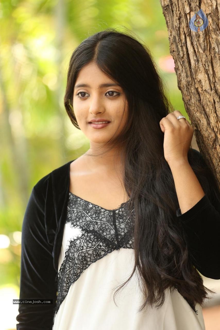 Ulka Gupta New Photos - 39 / 84 photos