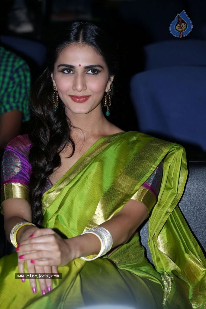 Vaani Kapoor Photos - 60 / 67 photos