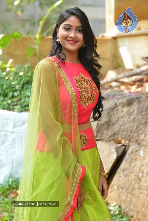 Vaishakhi Bhonam Photos - 10 / 11 photos