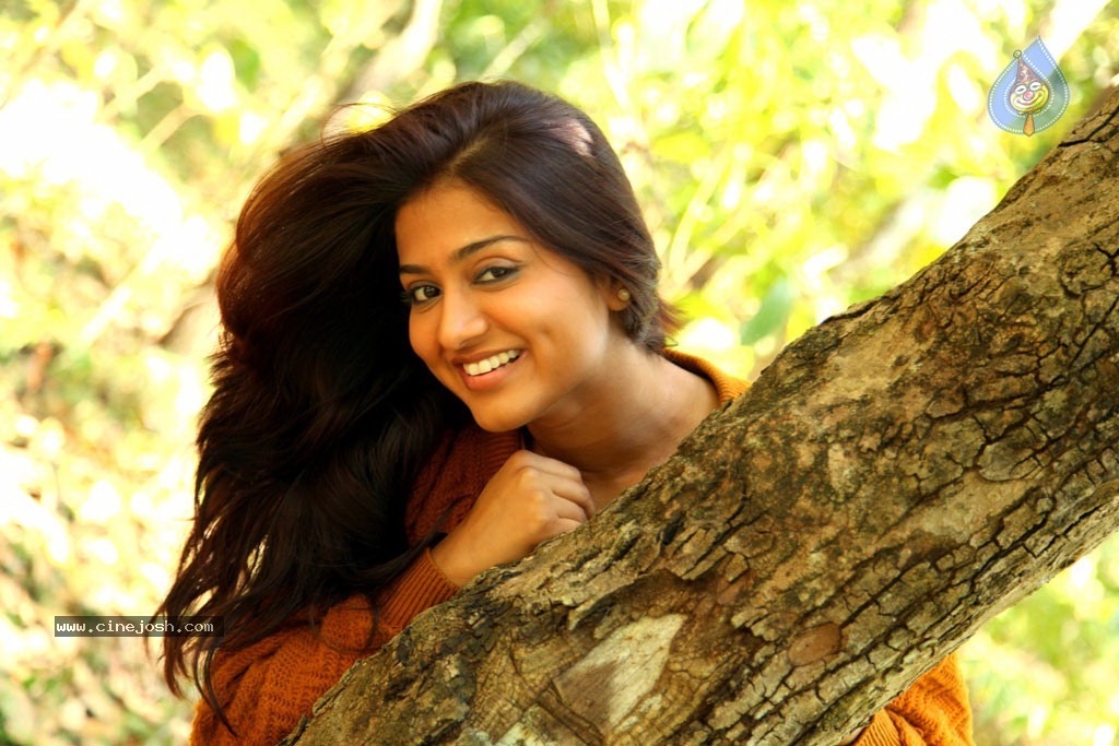 Varsha Ashwathi Stills - 35 / 47 photos