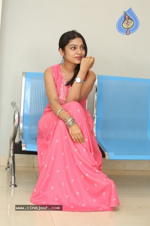 Varsha Bollamma Photos - 12 / 21 photos