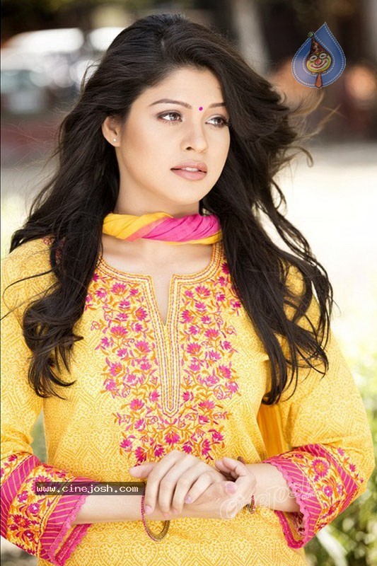 Varsha Raghav Hot Stills - 14 / 27 photos