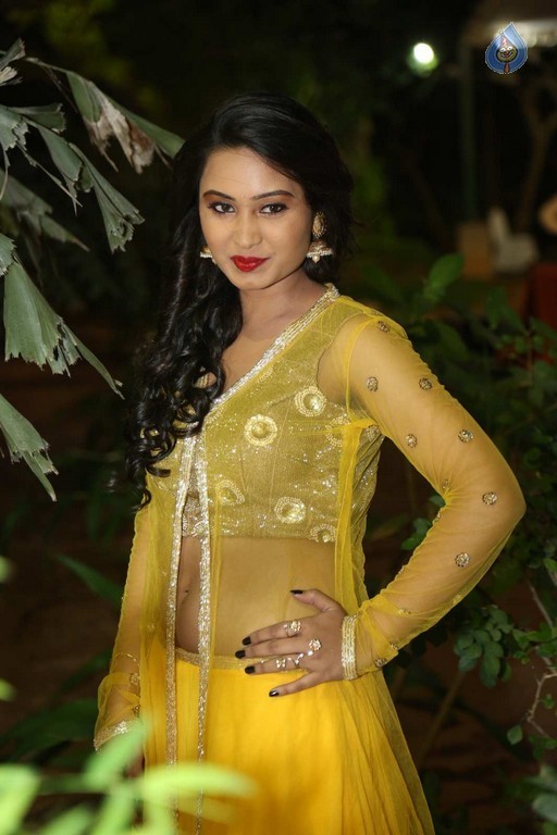 Vennela Photos - 7 / 39 photos