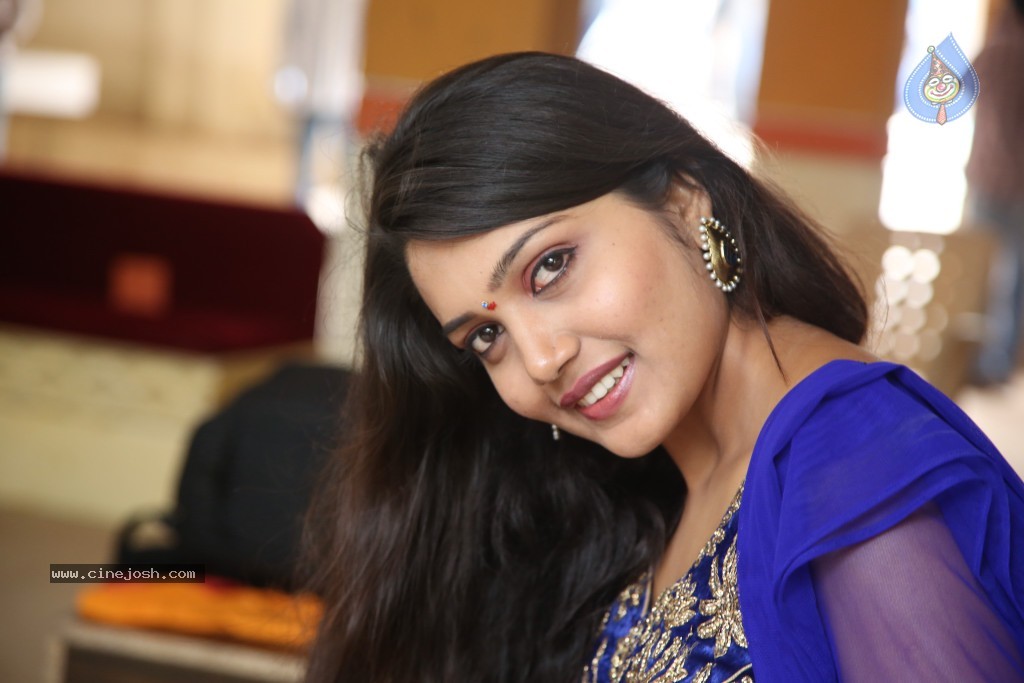 Vidharsha New Stills - 10 / 63 photos