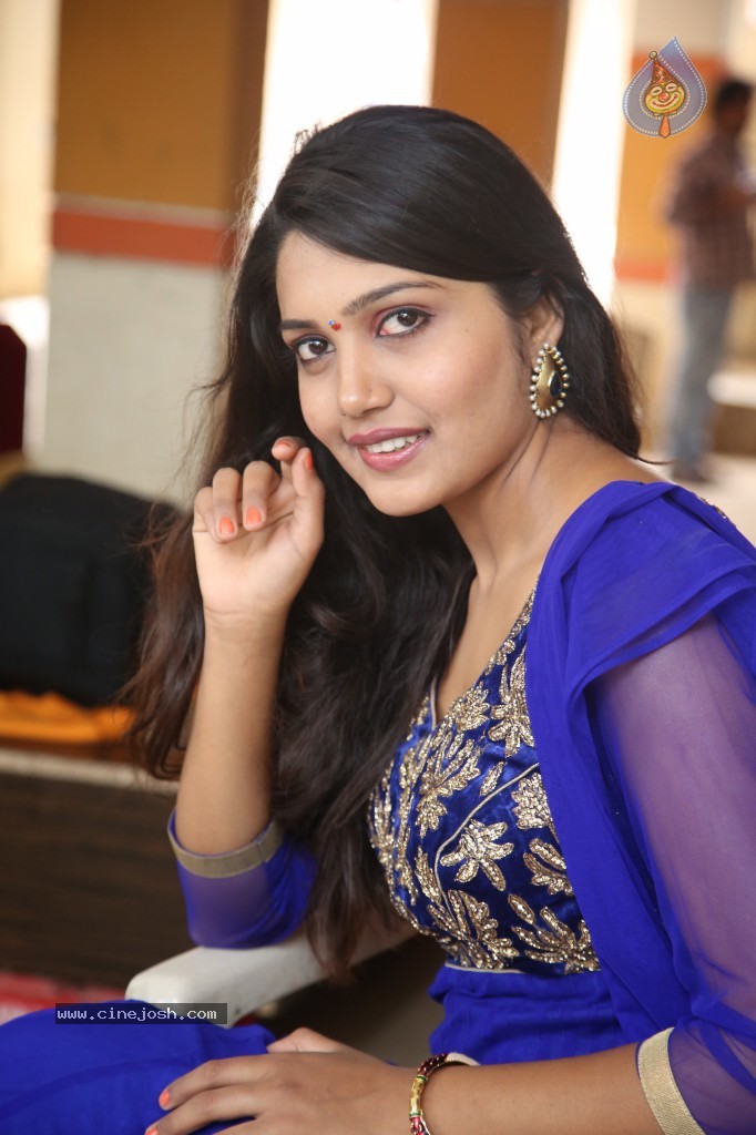 Vidharsha New Stills - 16 / 63 photos