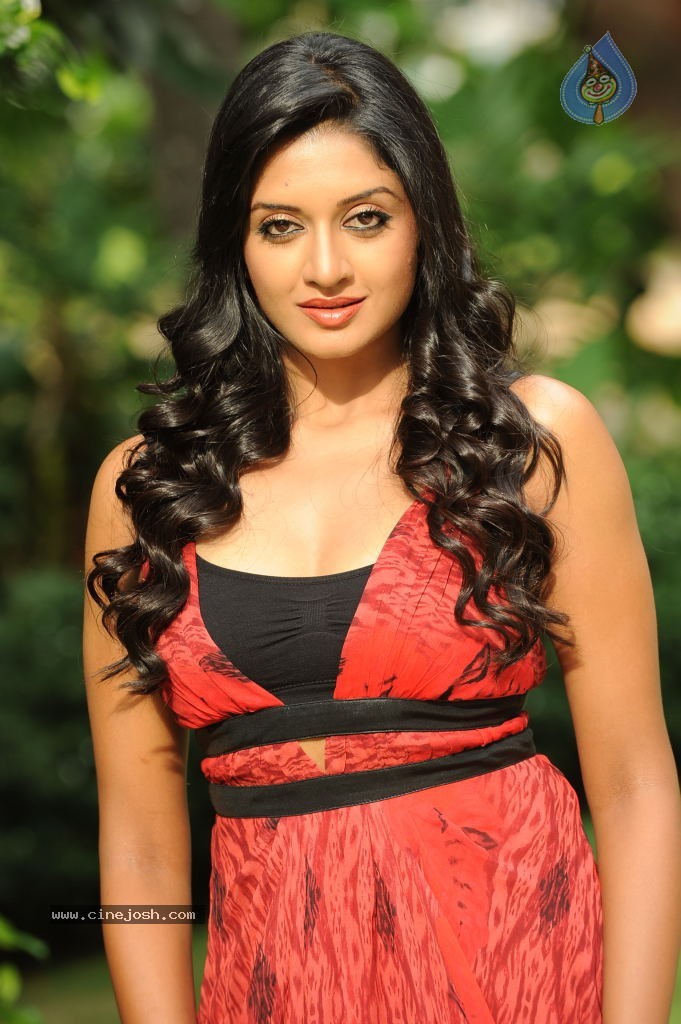 Vimala Raman High Resolution Photos - 50 / 70 photos
