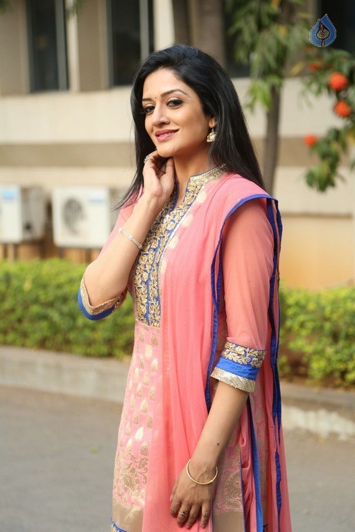 Vimala Raman Latest Gallery - 68 / 69 photos