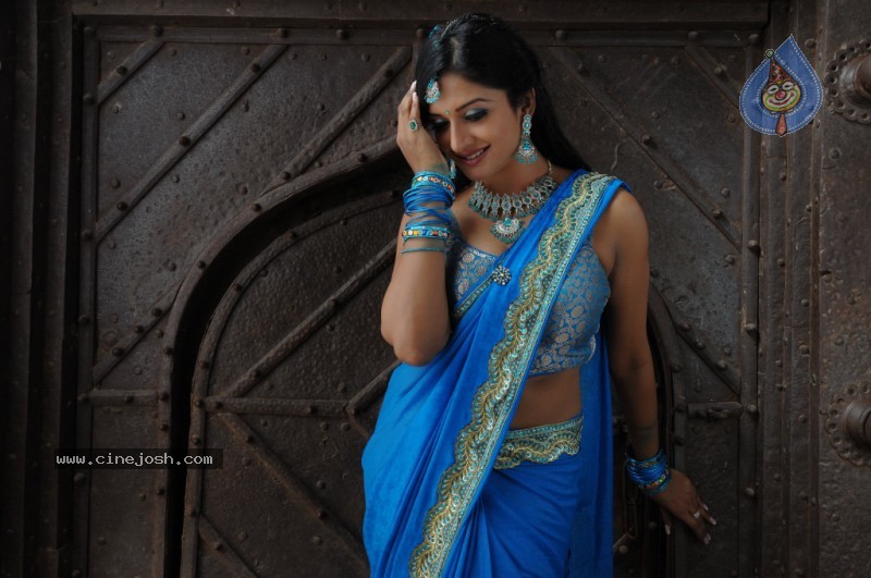 Vimala Raman Stills in Ranga the Donga Movie - 12 / 46 photos