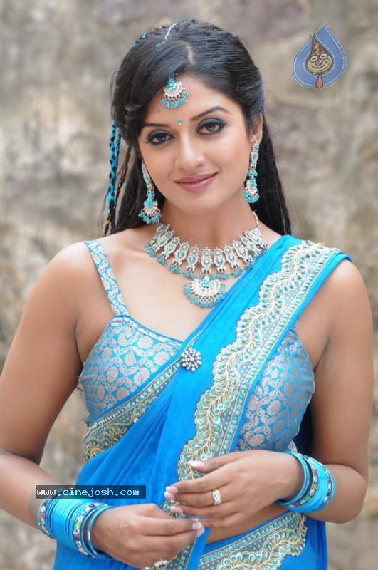 Vimala Raman Stills in Ranga the Donga Movie - 21 / 46 photos